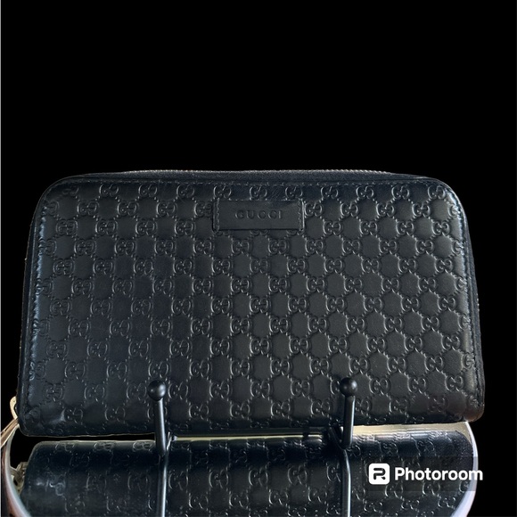 GUCCI micro guccissima full zip wallet! LIKE NEW! - Picture 3 of 9